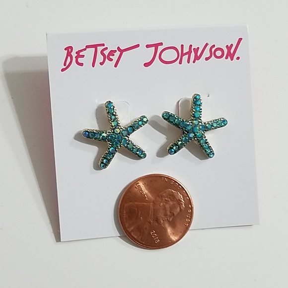 Betsey Johnson Earrings - Picture 2 of 4